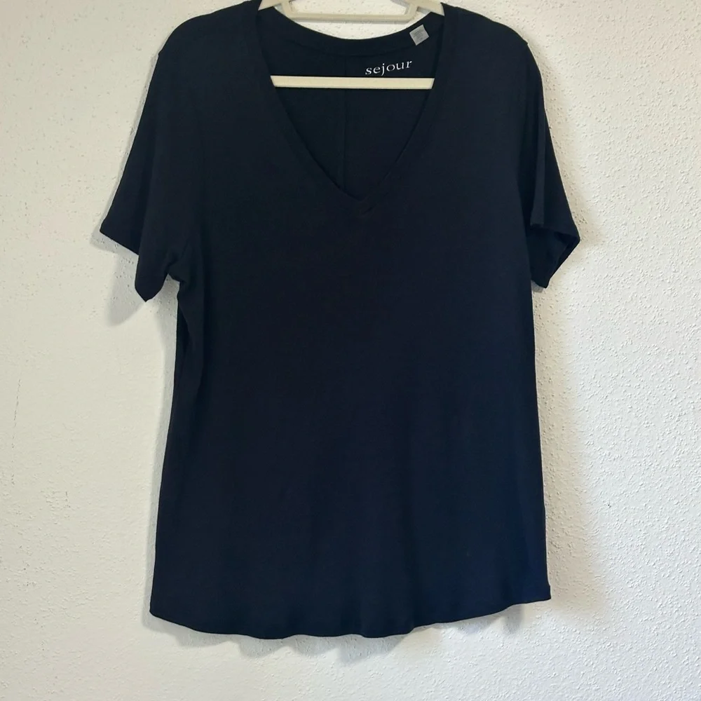 Sejour Women’s Plus Size Short Sleeve T Shirt 1XL V-neck Black NWOT. - Picture 2 of 8